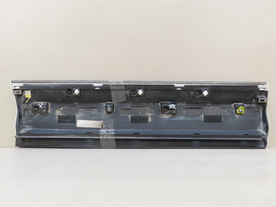 2018-2025 VOLKSWAGEN ATLAS REAR LEFT DRIVER SIDE LOWER DOOR MOLDING OEM