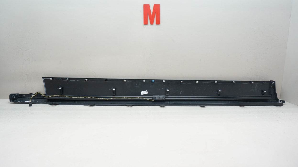 2021-2024 FORD MUSTANG MACH-E RIGHT ROCKER PANEL SKIRT COVER LJ8B-R10154 OEM