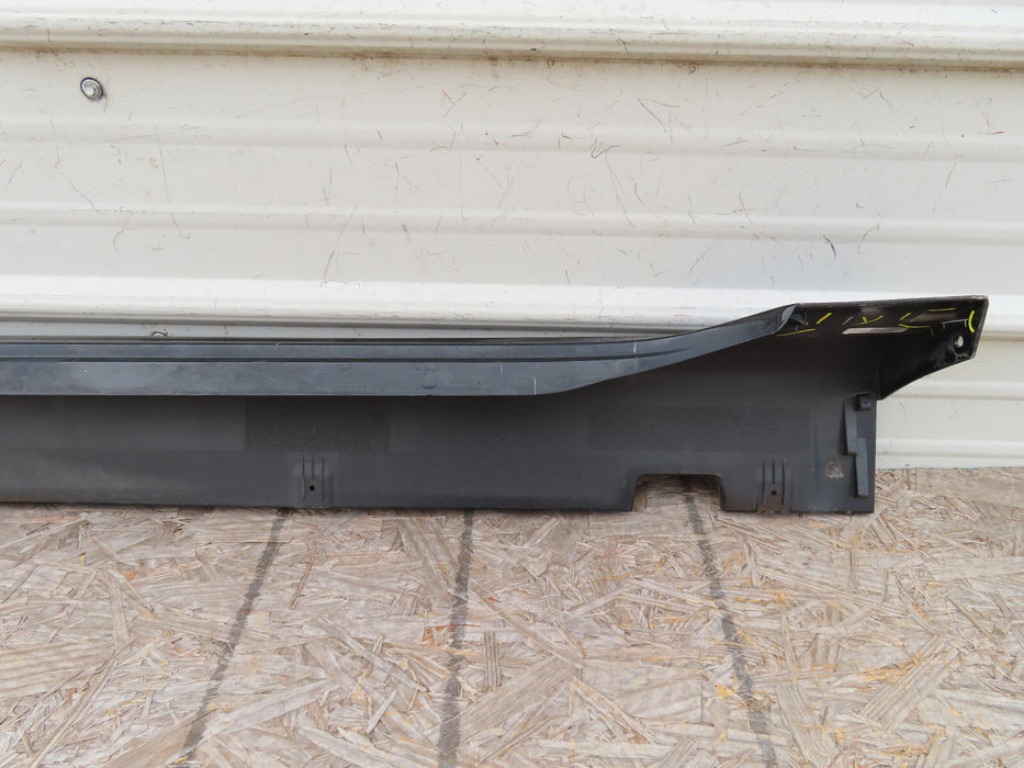 2018 2019 HYUNDAI SONATA RIGHT PASSENGER SIDE ROCKER PANEL COVER OEM 87752C2500