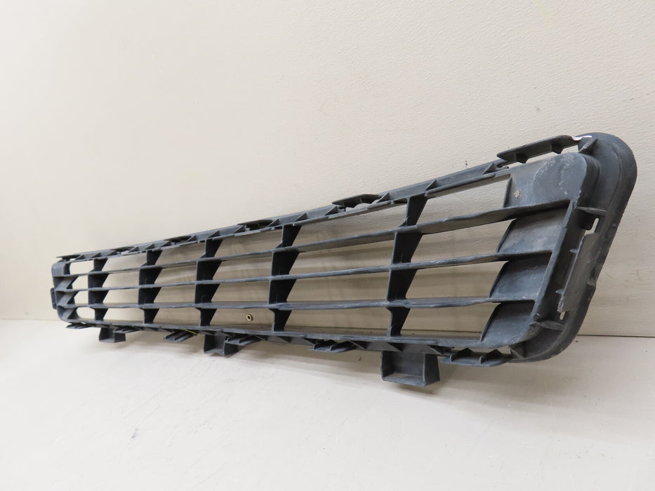 2010-2011 TOYOTA CAMRY FRONT LOWER CENTER BUMPER GRILLE GRILL OEM 5311206090