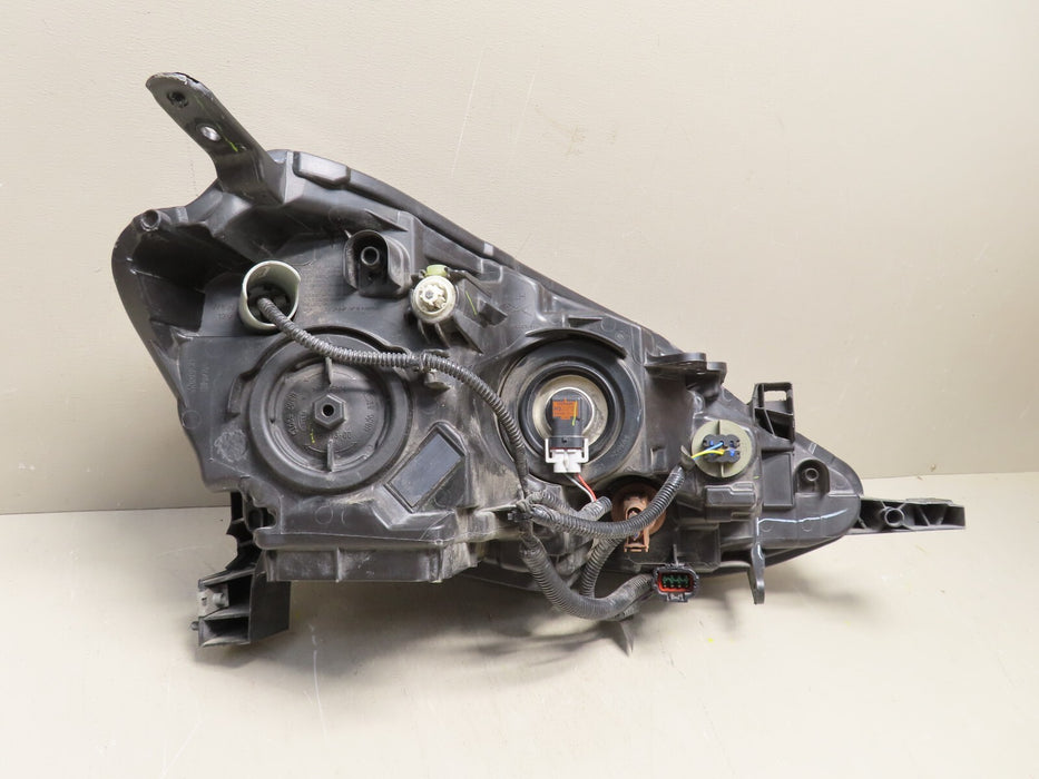 2016-2019 NISSAN SENTRA FRONT LEFT DRIVER SIDE HEADLIGHT HALOGEN OEM 204187-01