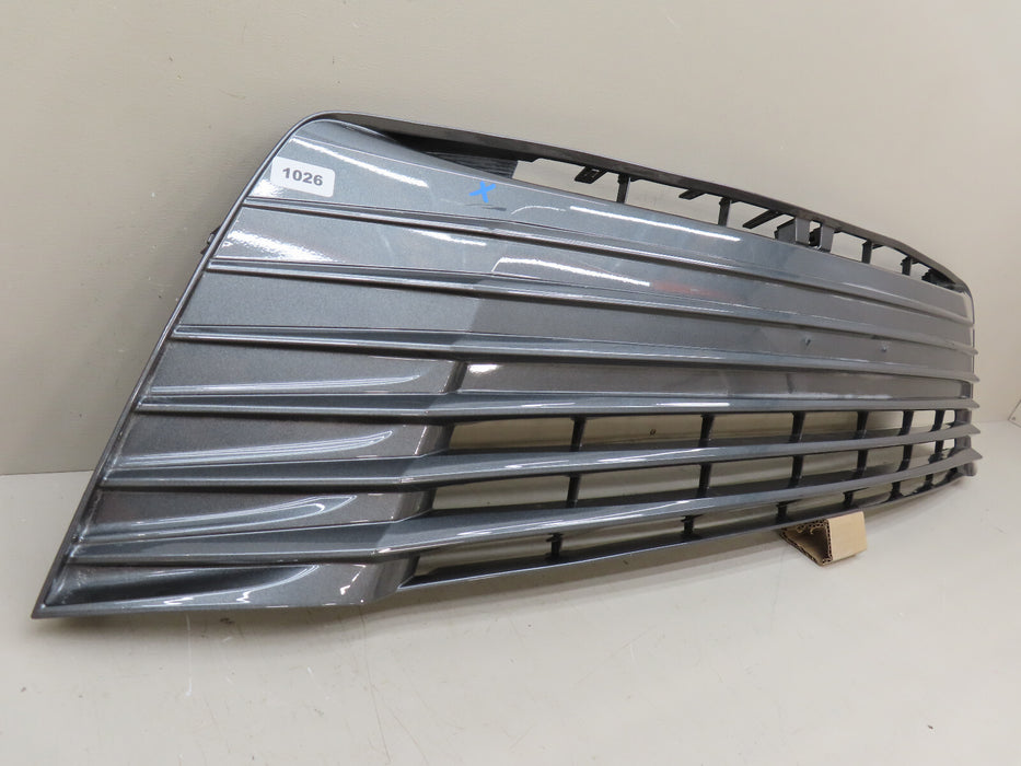 2018-2020 TOYOTA SIENNA FRONT LOWER BUMPER GRILL GRILLE OEM 53102-08030