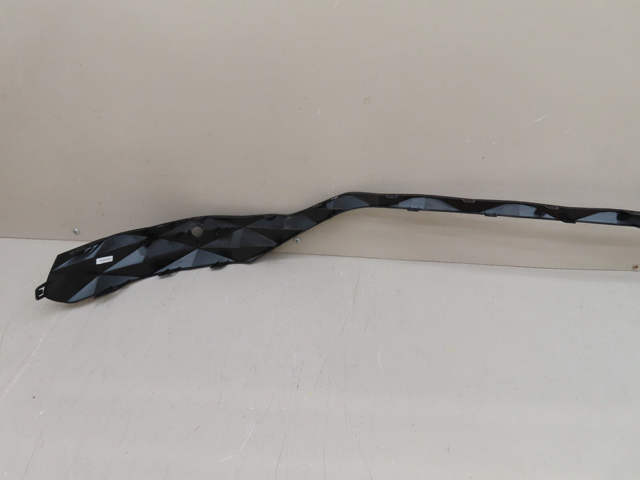 2022-2023 HYUNDAI TUCSON REAR CENTER BUMPER COVER MOLDING OEM 86696-N9050