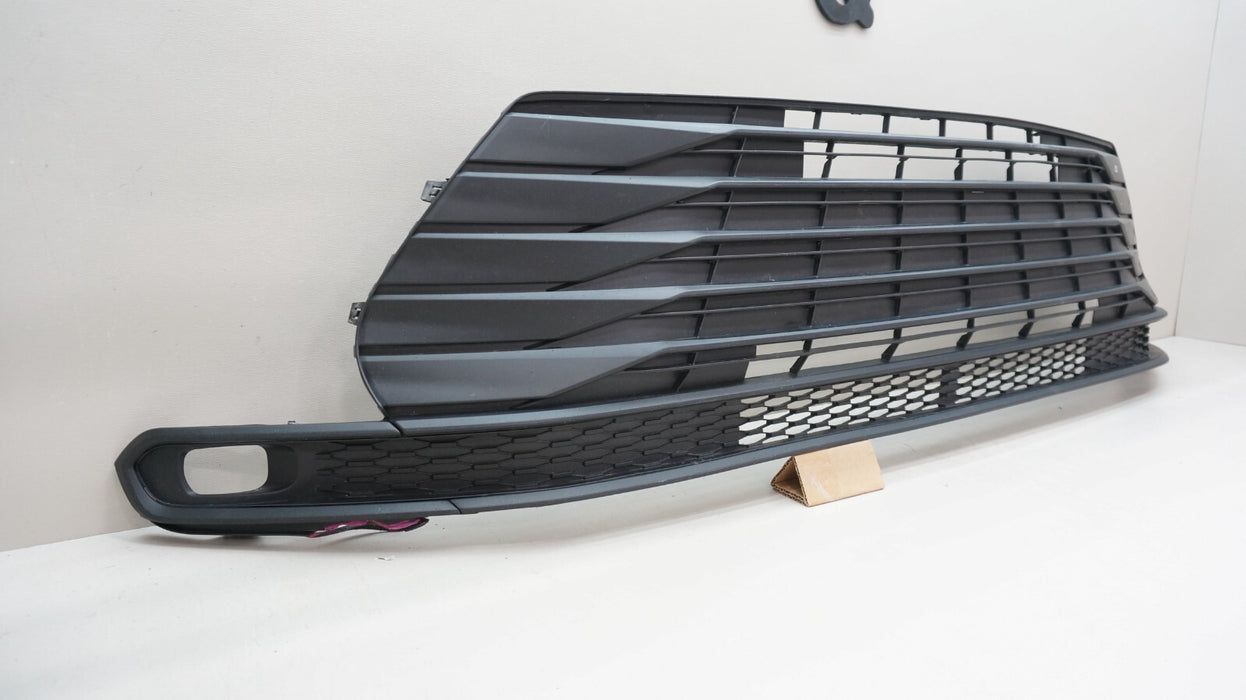 2021-2023 TOYOTA SIENNA FRONT LOWER BUMPER GRILLE OEM 53113-08010