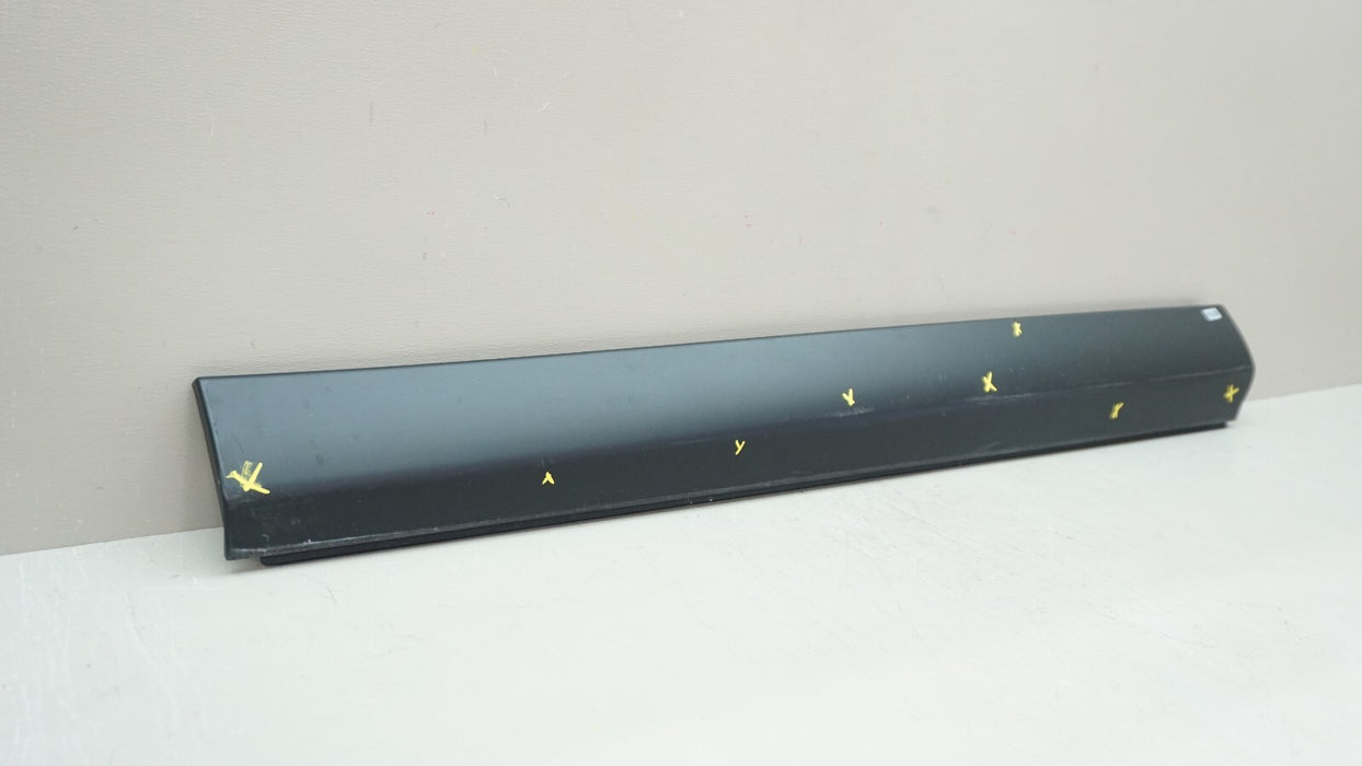 2019-2023 ROLLS ROYCE CULLINAN REAR RIGHT DOOR TRIM MOLDING OEM 7448584