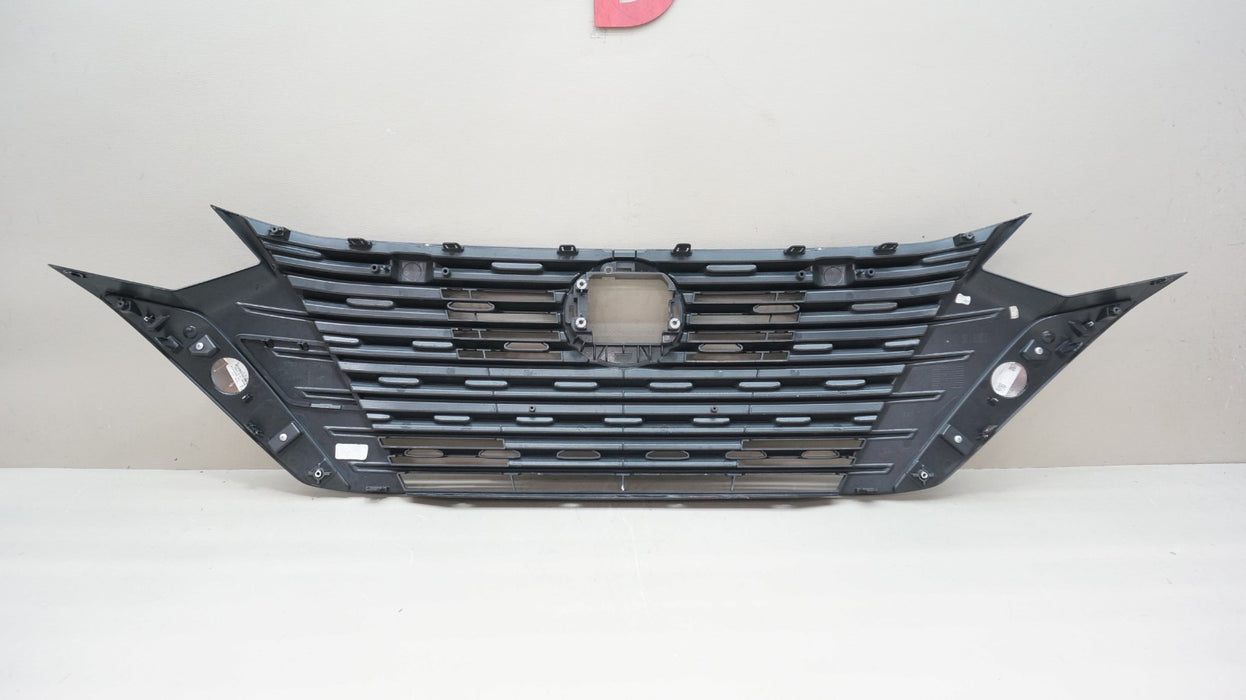 2024-2025 NISSAN SENTRA FRONT BUMPER RADIATOR GRILLE OEM 6220A6LY0A