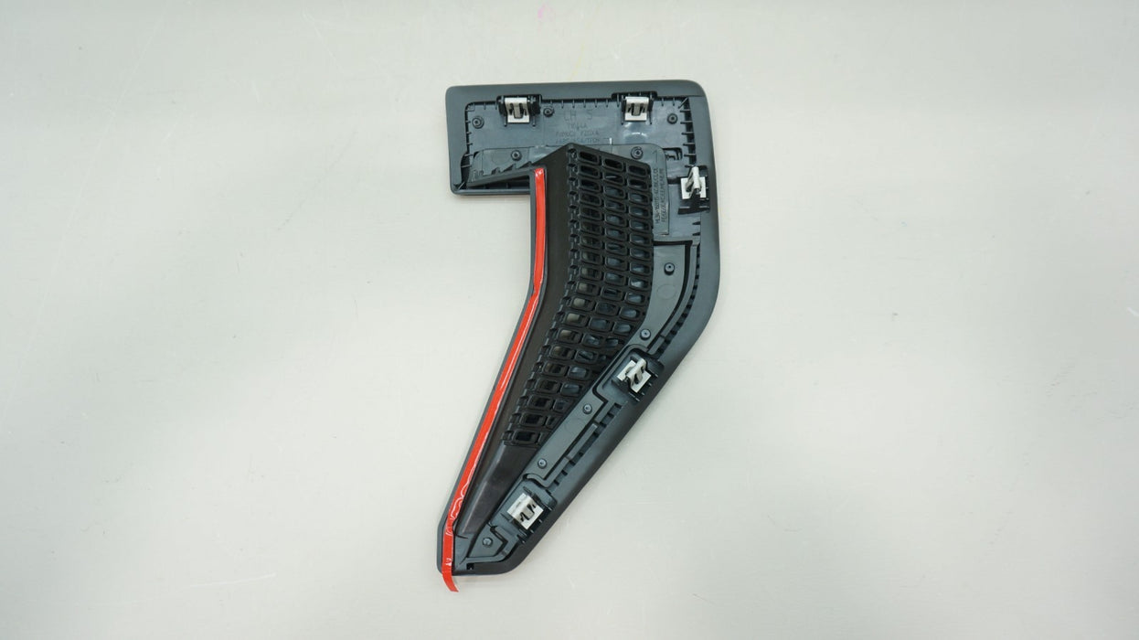 2021-2025 FORD F150 LARIAT LEFT DRIVER SIDE FENDER VENT EMBLEM OEM NL3Z-16720-G