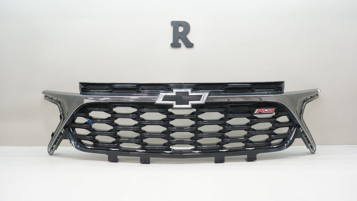 2024-2025 CHEVROLET TRAX RS FRONT BUMPER RADIATOR GRILLE OEM 42780278