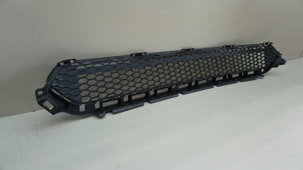 2016-2018 HONDA PILOT FRONT BUMPER LOWER GRILL GRILLE OEM 71113-TG7 16 17 18