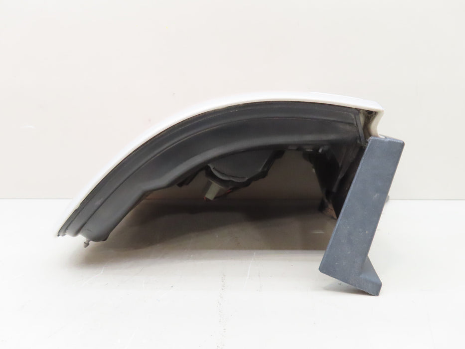 2009-2011 FORD FLEX REAR RIGHT PASSENGER TAIL LIGHT OEM 8A83-13B504-B