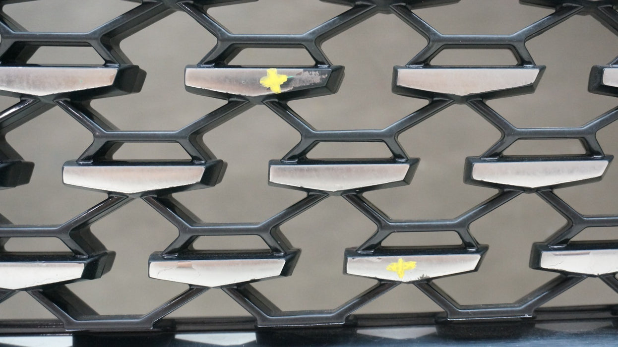 2021-2024 CADILLAC ESCALADE FRONT BUMPER RADIATOR GRILLE OEM 84830289
