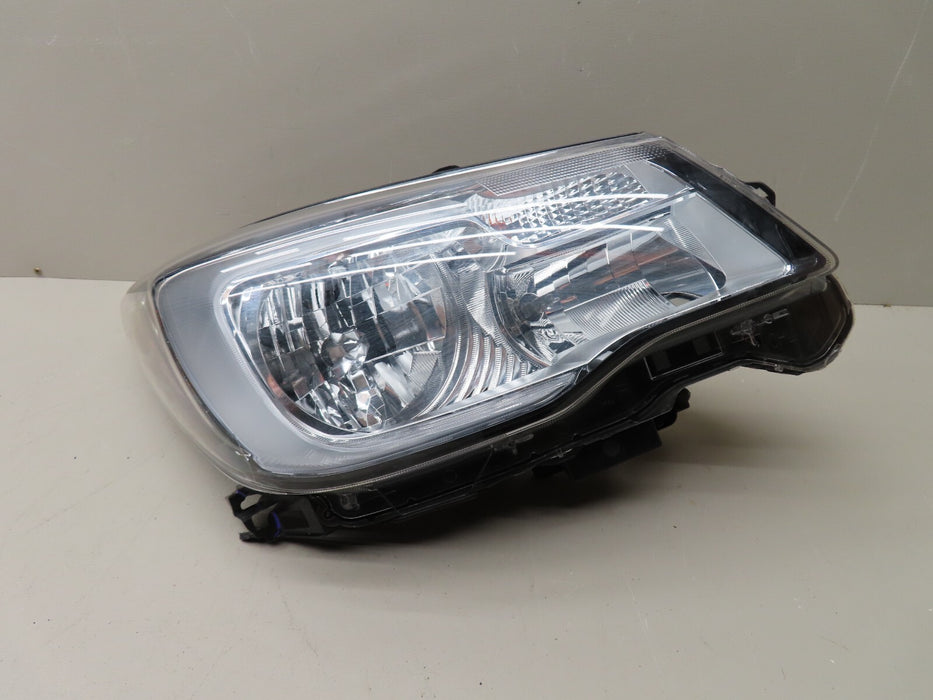 2017-2019 SUBARU FORESTER RIGHT PASSENGER SIDE HEADLIGHT HALOGEN LAMP LIGHT OEM