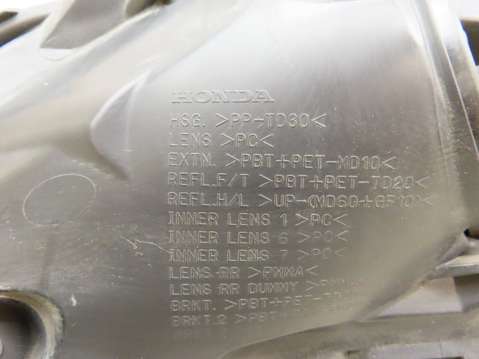 2016-2017 HONDA ACCORD SEDAN FRONT RIGHT PASSENGER SIDE HEADLIGHT HALOGEN OEM