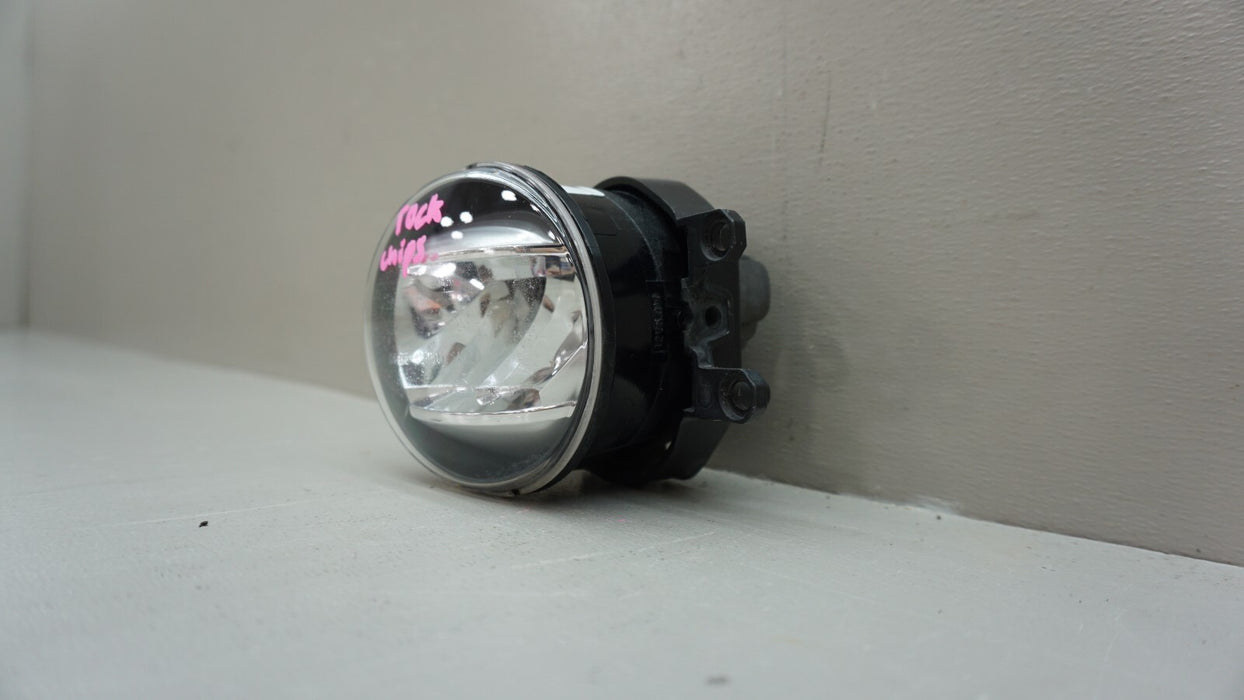 2016-2019 LEXUS RX350 RX450H FRONT LEFT DRIVERS SIDE FOG LIGHT OEM 17 18