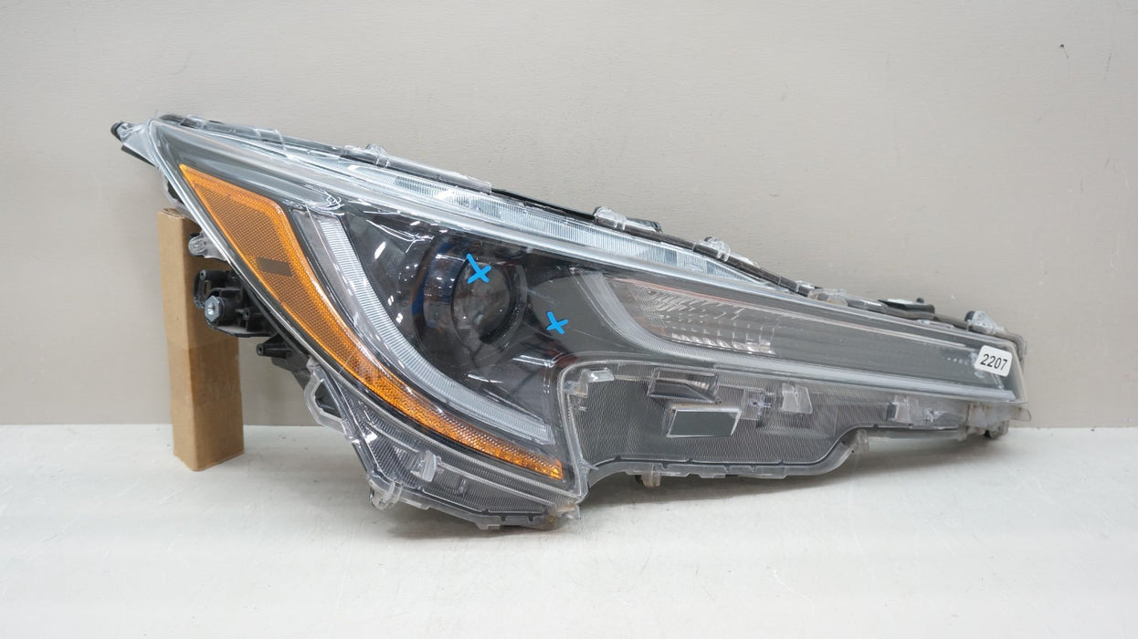 2020-2022 TOYOTA COROLLA FRONT RIGHT PASSENGER SIDE LED HEADLIGHT OEM