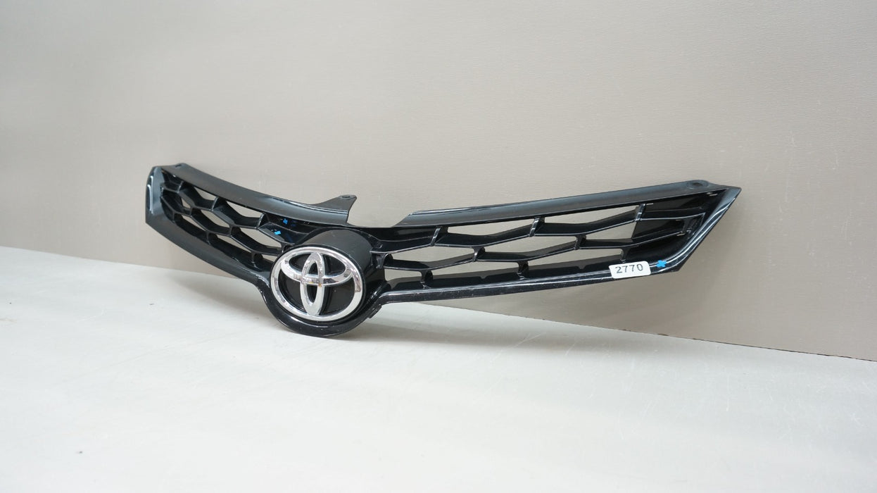 2014-2016 TOYOTA COROLLA S FRONT UPPER BUMPER GRILLE OEM 53100-02570