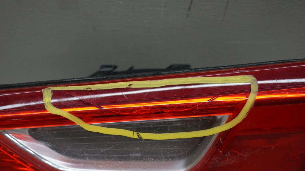 2016-2020 CHEVROLET MALIBU REAR RIGHT PASSENGER SIDE INNER TAIL LIGHT OEM