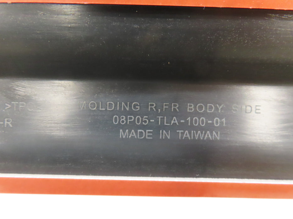 2017-2020 HONDA CR-V CRV FRONT RIGHT RH SIDE DOOR MOLDING OEM 08P05-TLA-100-01
