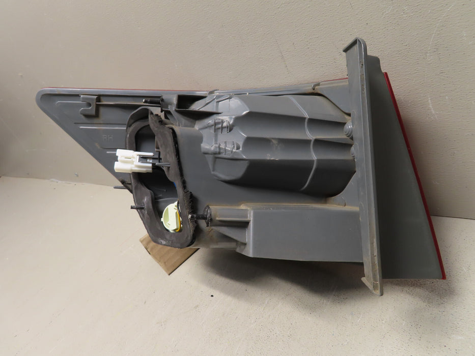 2010 2011 2012 2013 KIA FORTE SEDAN RIGHT RH TAILLIGHT LAMP OEM