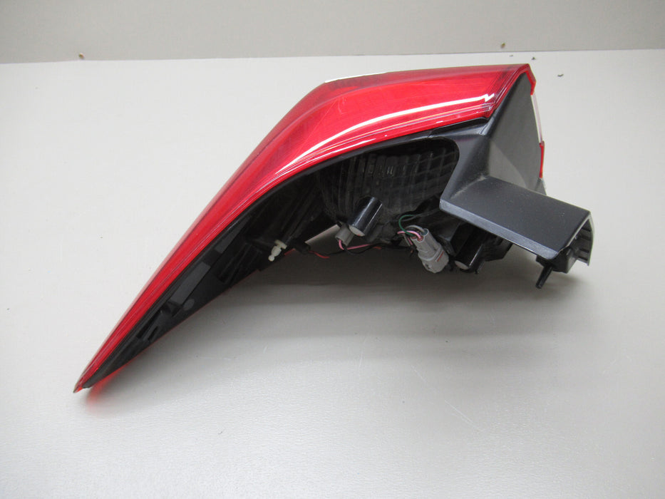 2018 - 2020 Subaru Crosstrek Outer Tail Light LAMP (Right/Passenger) OEM