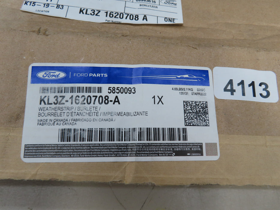 2015-2023 FORD F-150 F-250 F-350 FRONT RIGHT PASSENGER WEATHER STRIP OEM