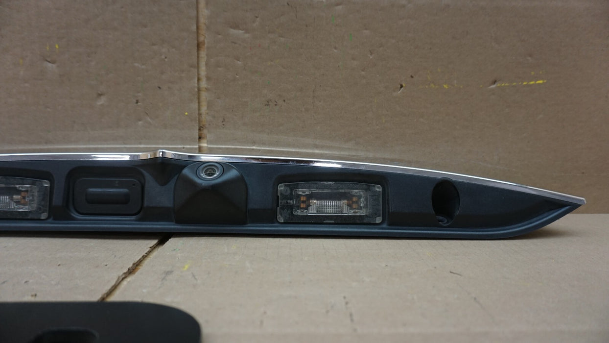 2014-2019 MASERATI GHIBLI S Q4 REAR TRUNK LID TRIM COVER MOULDING PANEL OEM