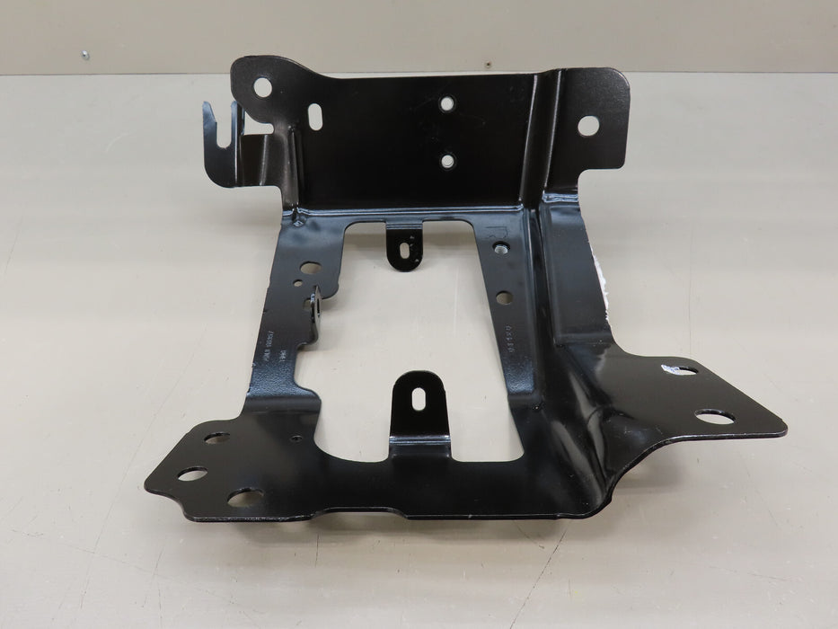 2014 2015 CHEVROLET SILVERADO 1500 FRONT RIGHT BUMPER OUTER BRACKET OEM 23365569