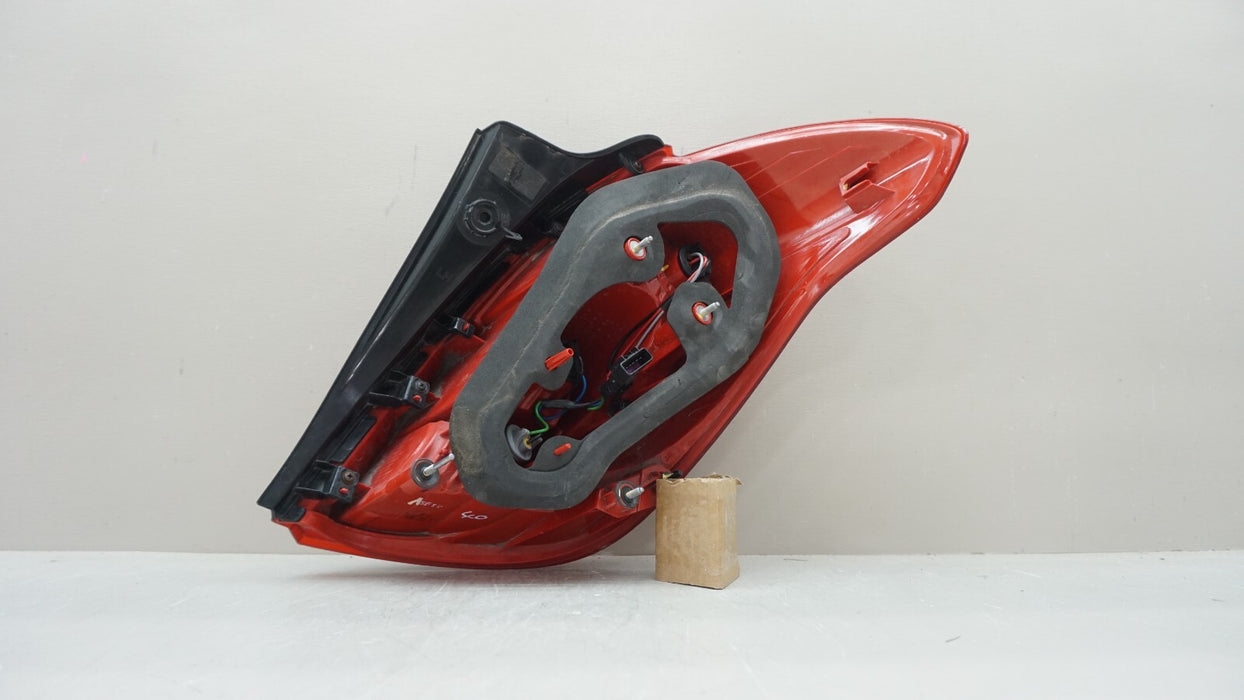 2013-2016 BUICK ENCORE REAR LH LEFT DRIVER SIDE TAIL LIGHT OEM