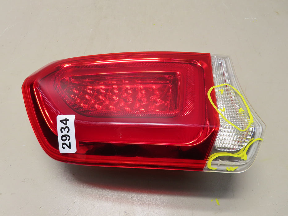 2015 2016 2017 2018 2019 CHRYSLER 300 LEFT DRIVER LH LED TAIL LIGHT LAMP OEM