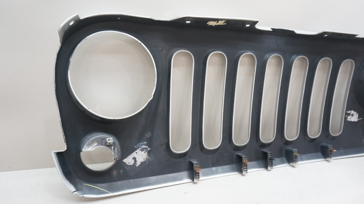 2007-2018 JEEP WRANGLER FRONT GRILLE OEM 1BM91TRM