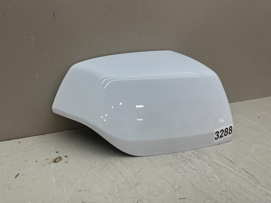 2021-2026 CHEVROLET TAHOE SUBURBAN RH PASSENGER MIRROR CAP WHITE OEM 84703355