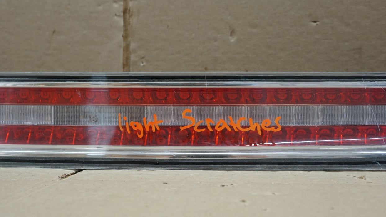 2013-2020 LINCOLN MKZ TRUNK LID REAR CENTER TAILLIGHT TAIL LIGHT LAMP LED OEM