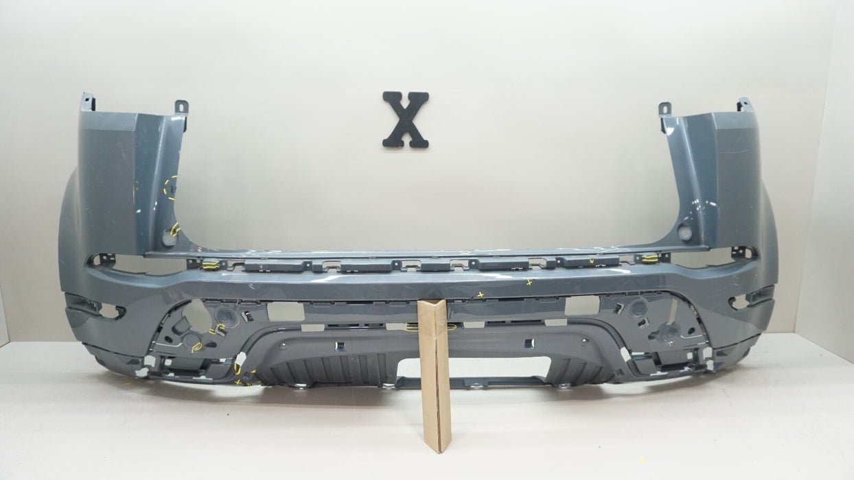 2019-2020 RANGE ROVER EVOQUA REAR BUMPER COVER PANEL OEM K8D2-17D781
