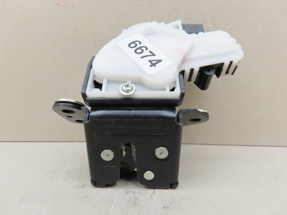 2015-2018 MAZDA 3 REAR HATCH LOCK ACTUATOR OEM C6728