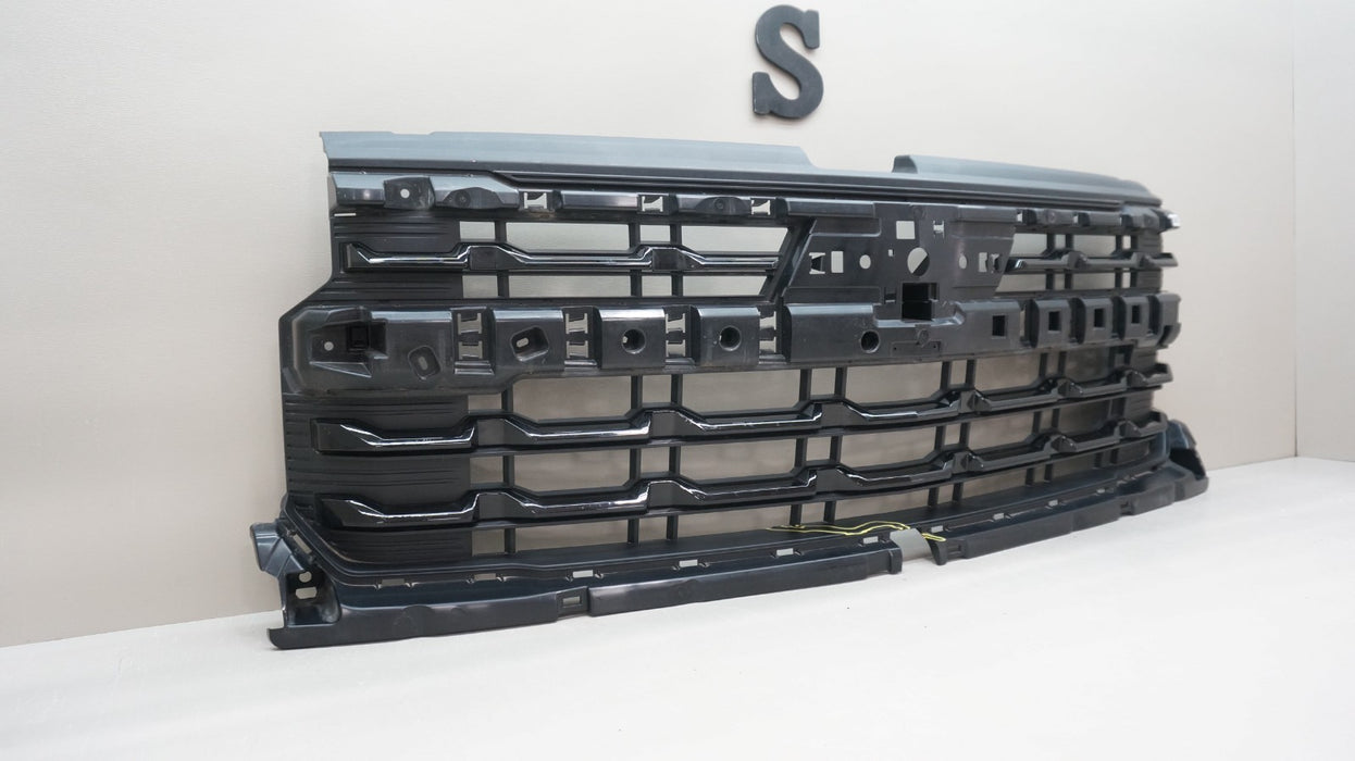 2022-2025 CHEVROLET SILVERADO 1500 FRONT BUMPER RADIATOR GRILLE OEM 85516947