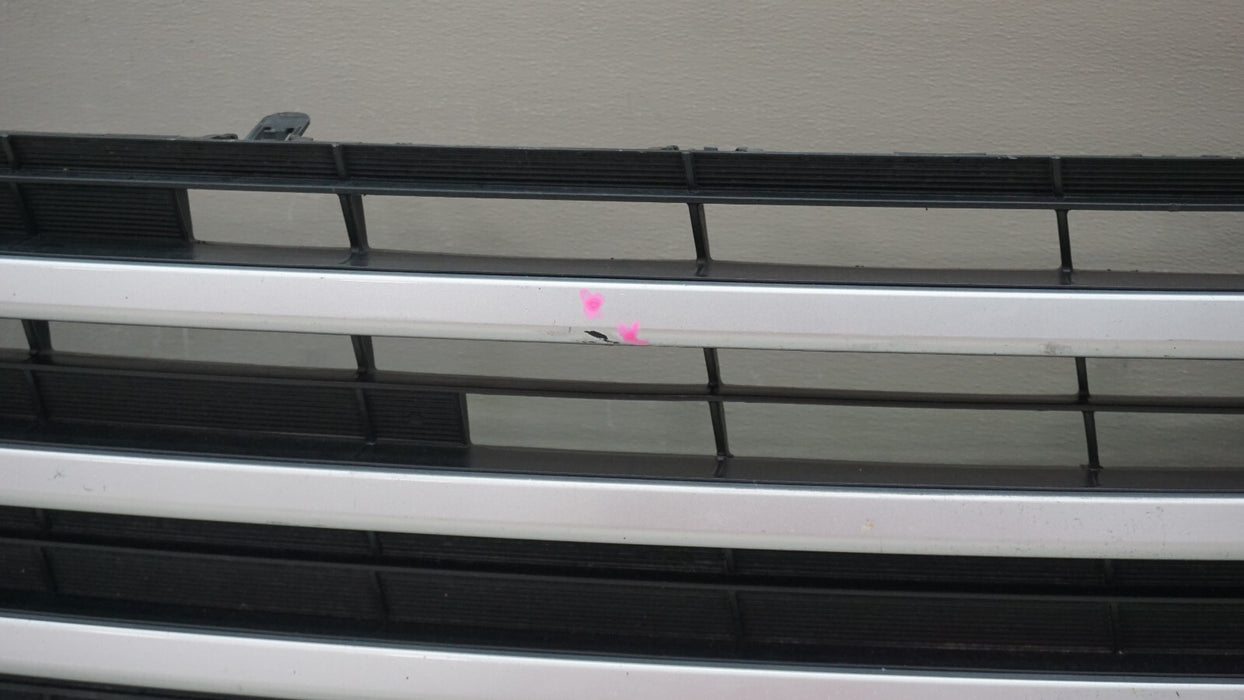 2017-2019 TOYOTA HIGHLANDER FRONT LOWER BUMPER GRILLE GRILL OEM 53112-0E180