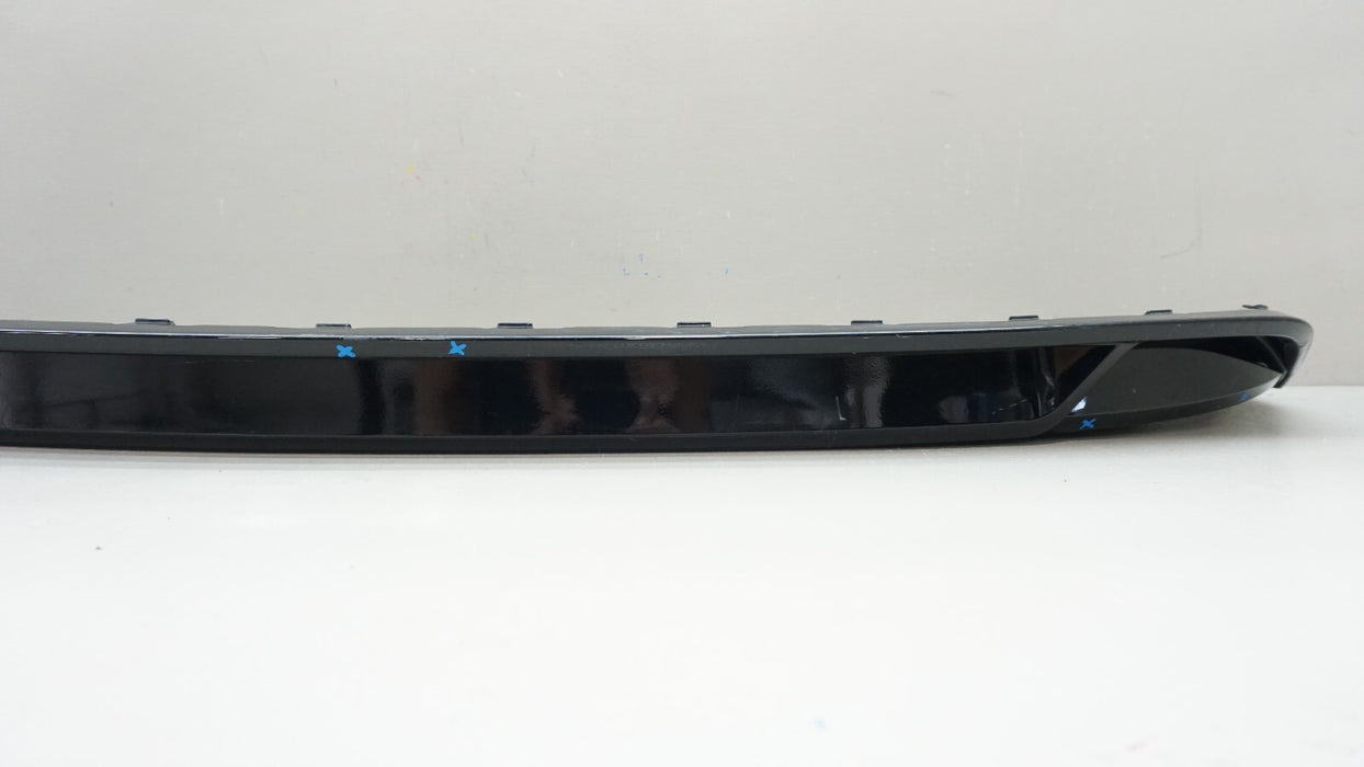2016-2019 VOLKSWAGEN PASSAT REAR LOWER BUMPER VALANCE COVER 561807521G OEM