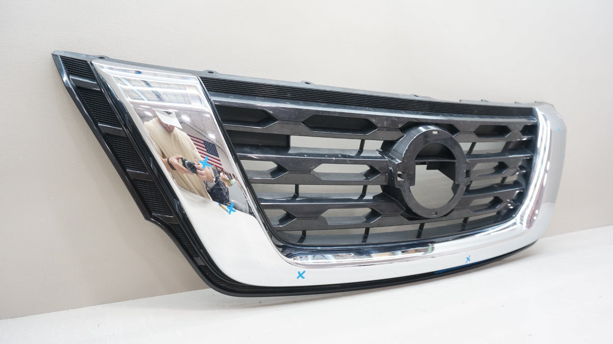2017-2020 NISSAN PATHFINDER FRONT BUMPER RADIATOR GRILLE OEM 623109PF1A