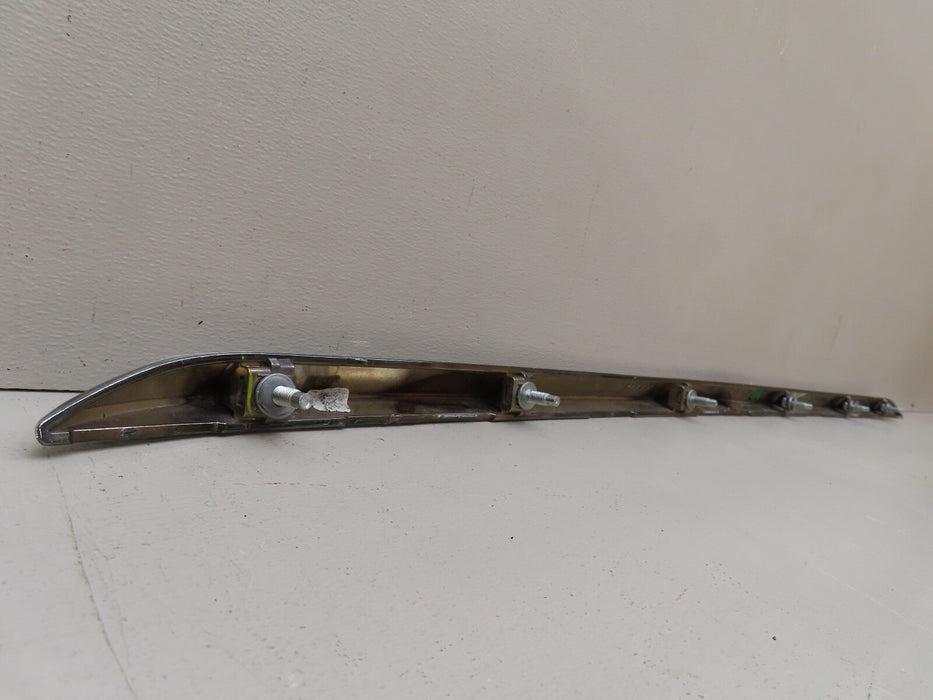 2021 2022 2023 NISSAN KICKS FRONT CHROME TRIM OEM 62072-5R00A