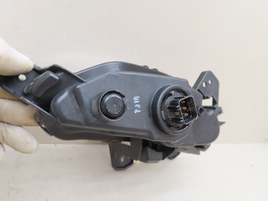 2018 2019 HYUNDAI ELANTRA FRONT RIGHT PASSENGER FOG LIGHT LED OEM 92208-G3