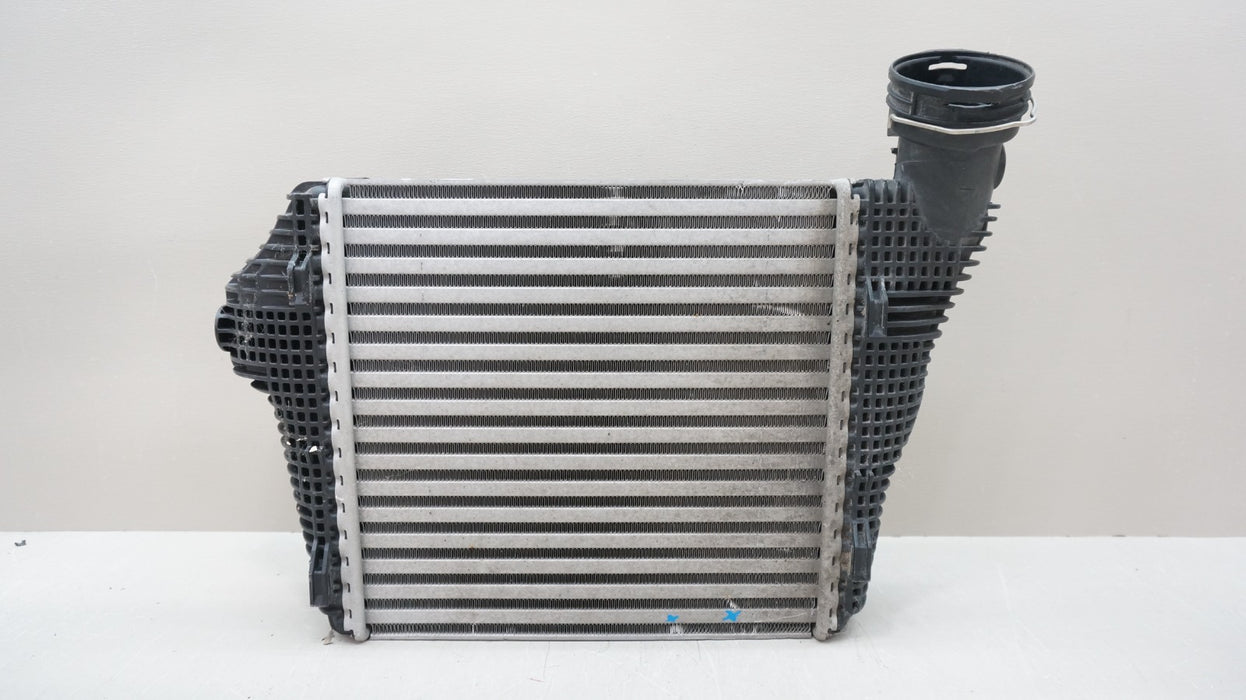 2015 - 2018 PORSCHE MACAN ENGINE LEFT SIDE INTERCOOLER INTER COOLER OEM