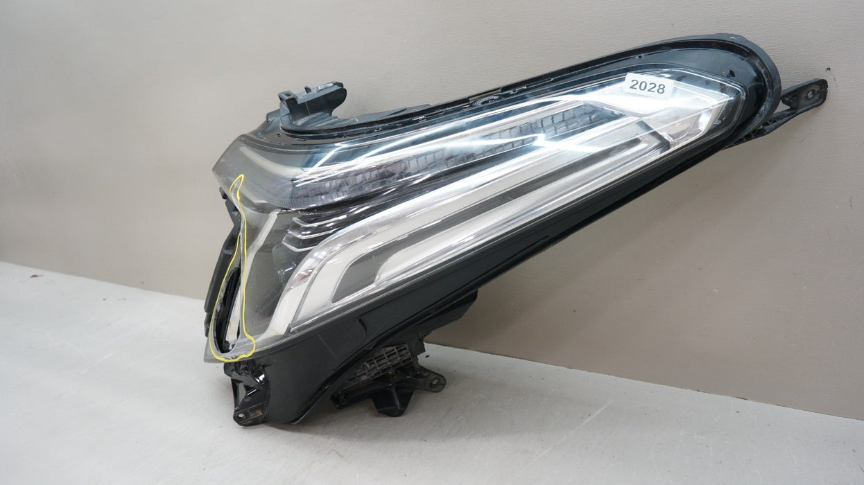 2020-2023 CADILLAC XT5 FRONT LEFT DRIVER SIDE LED HEADLIGHT OEM 84648544