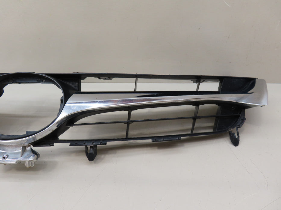 2015-2017 TOYOTA CAMRY FRONT RADIATOR UPPER GRILL GRILLE OEM
