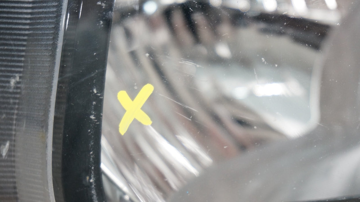 2020-2022 KIA SOUL FRONT RIGHT PASSENGER SIDE HALOGEN HEADLIGHT OEM 92102-K0