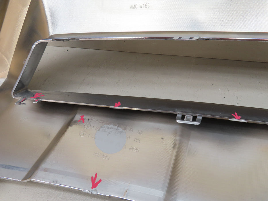 2013-2015 MERCEDES-BENZ ML550 W166 FRONT LOWER BUMPER VALANCE OEM A1668858525