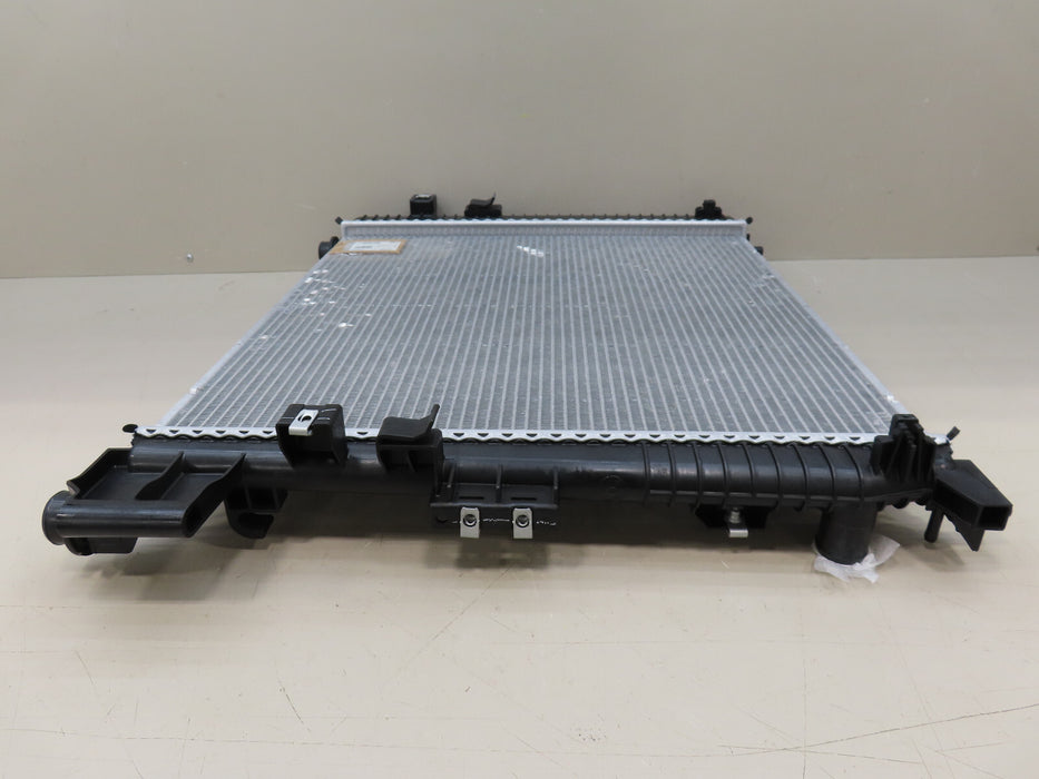2017-2023 CADILLAC XT5/GMC ACADIA/CHEVROLET BLAZER ENGINE COOLANT RADIATOR OEM