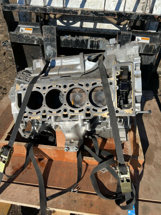 2016-2018 ASTON MARTIN VANTAGE 4.0 MOTOR BLOCK  BI TURBO