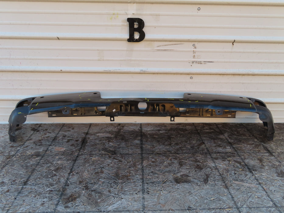 2014-2018 CHEVROLET SILVERADO GMC SIERRA REAR METAL BUMPER OEM 84077974