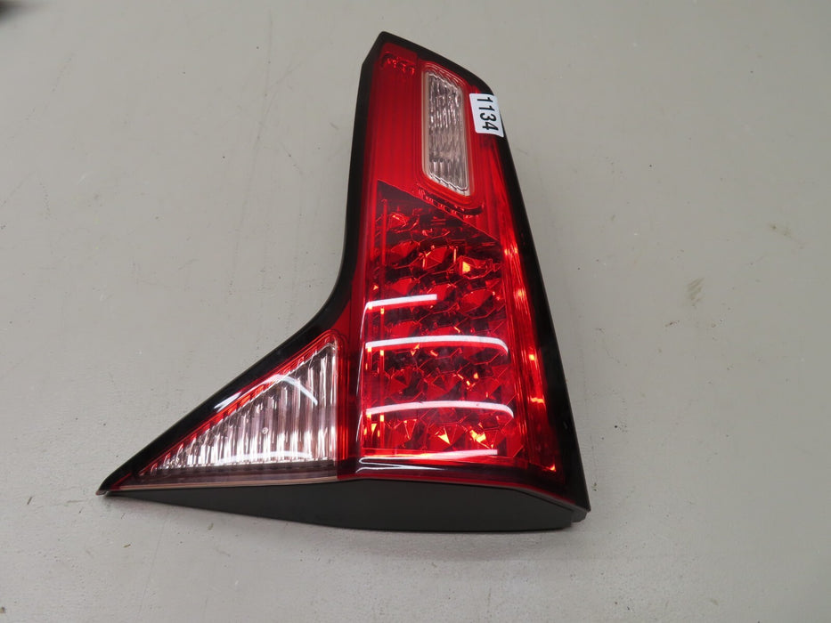 2015-2017 HONDA HR-V HRV REAR RIGHT PASSENGER SIDE INNER TAIL LIGHT HALOGEN OEM