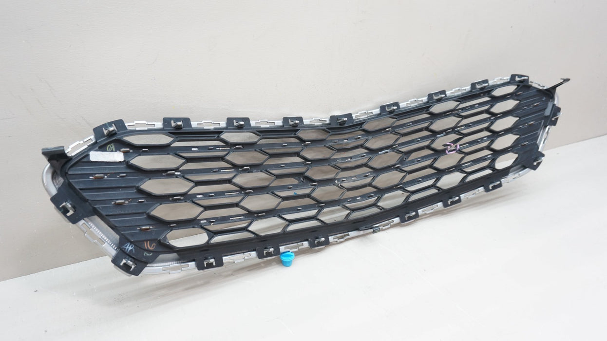 2016-2018 CHEVROLET CRUZE FRONT LOWER RADIATOR GRILLE GRILL 23504329 OEM